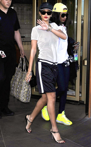 Rihanna, Mesh Top Rihanna, Mesh Top